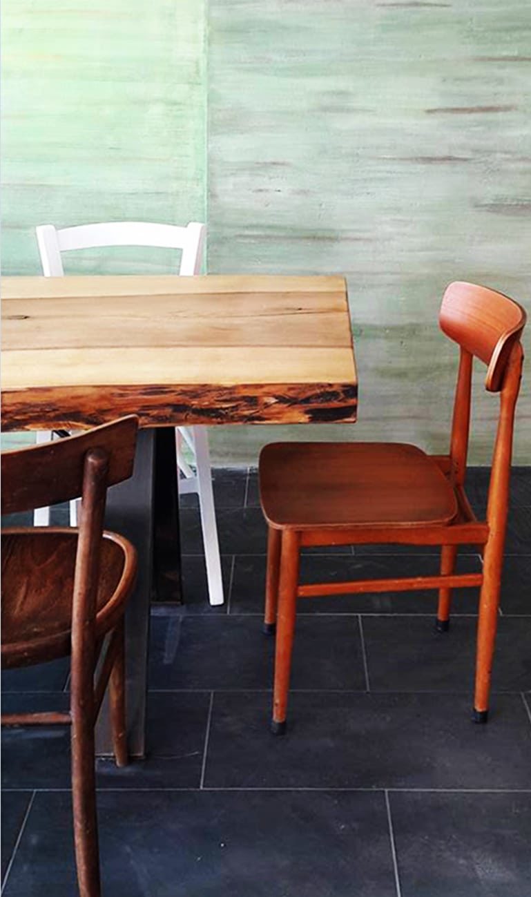 White apron, apron mockup on clothes hander 3d rendering